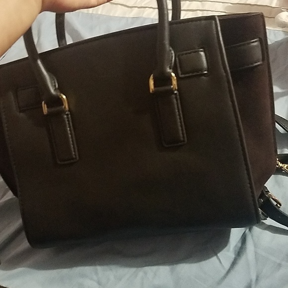 Mk purse authentic - Picture 6 of 7